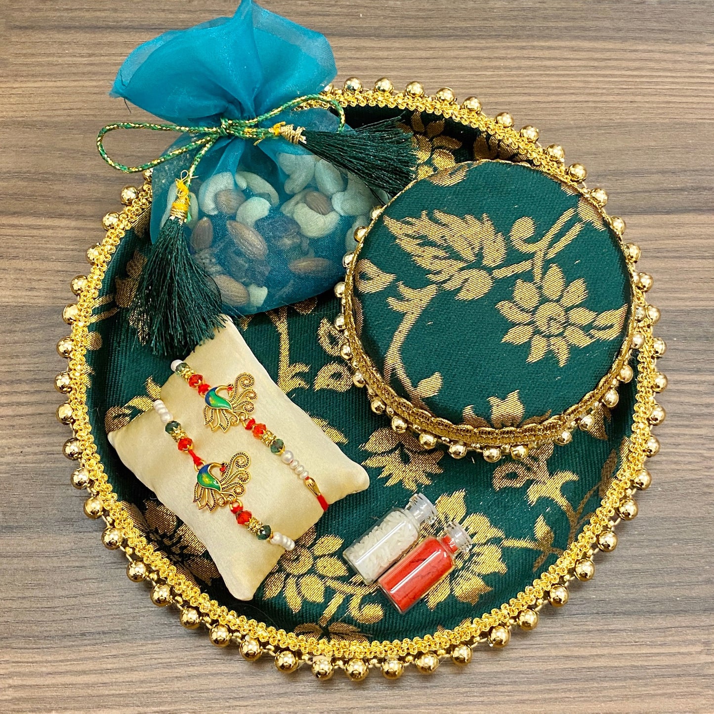 Green Rakhi Platter by Saptrishi