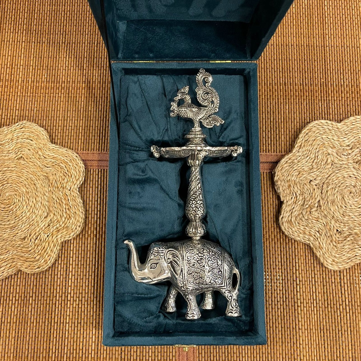 Elephant urli