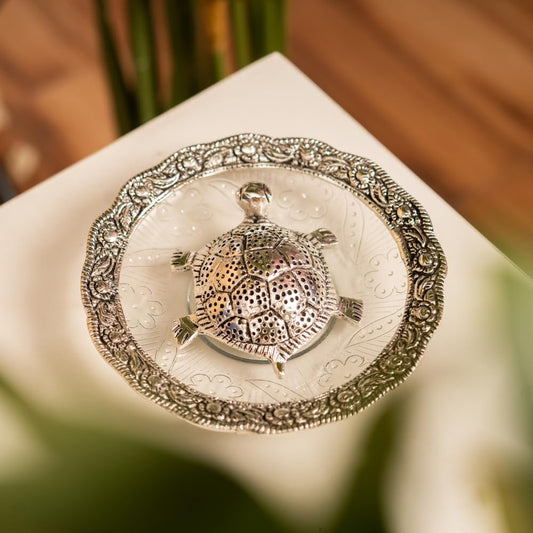 Auspicious Tortoise in Plate (Velvet Box Packed)