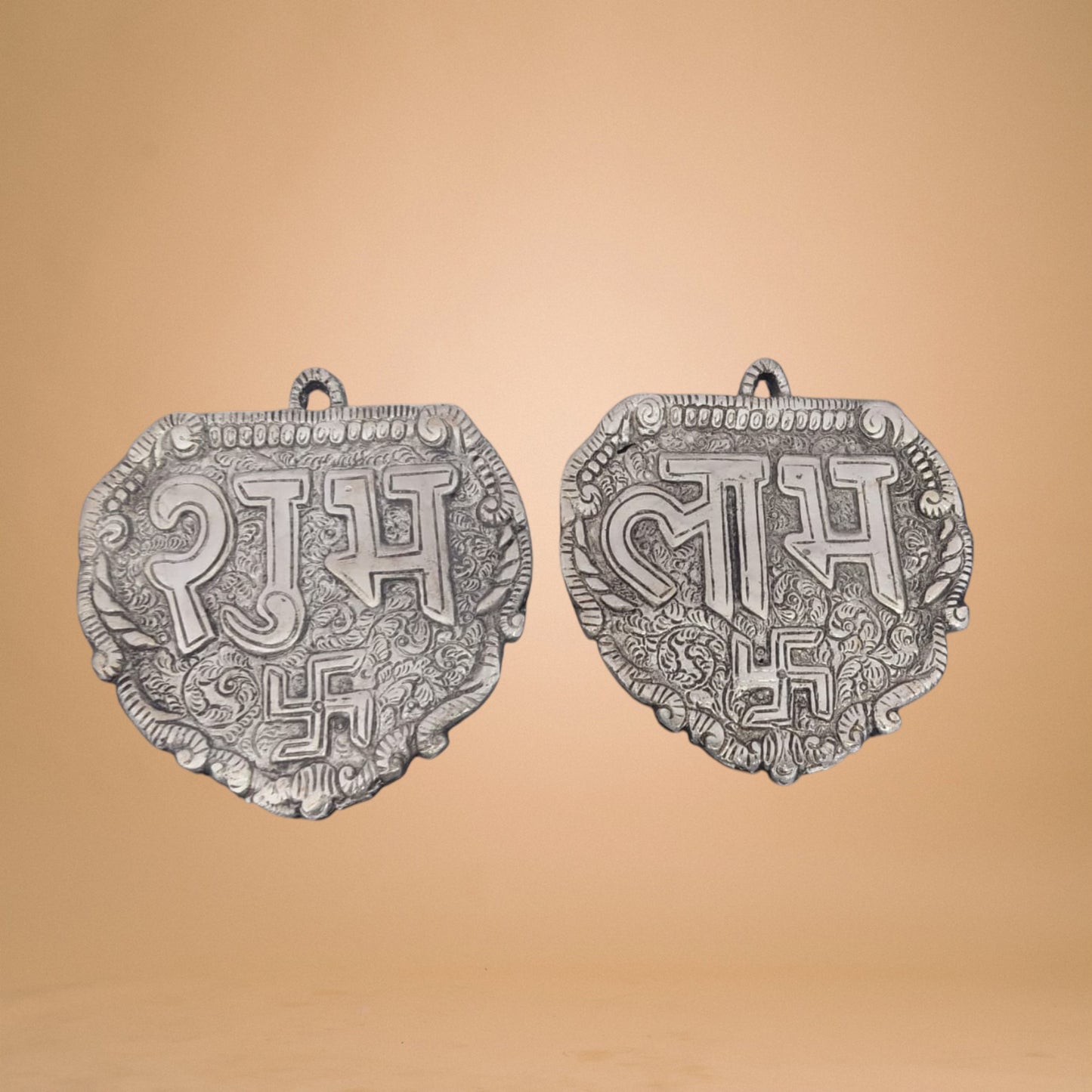 Shubh Laabh Hanging Set (Velvet Box Packed)