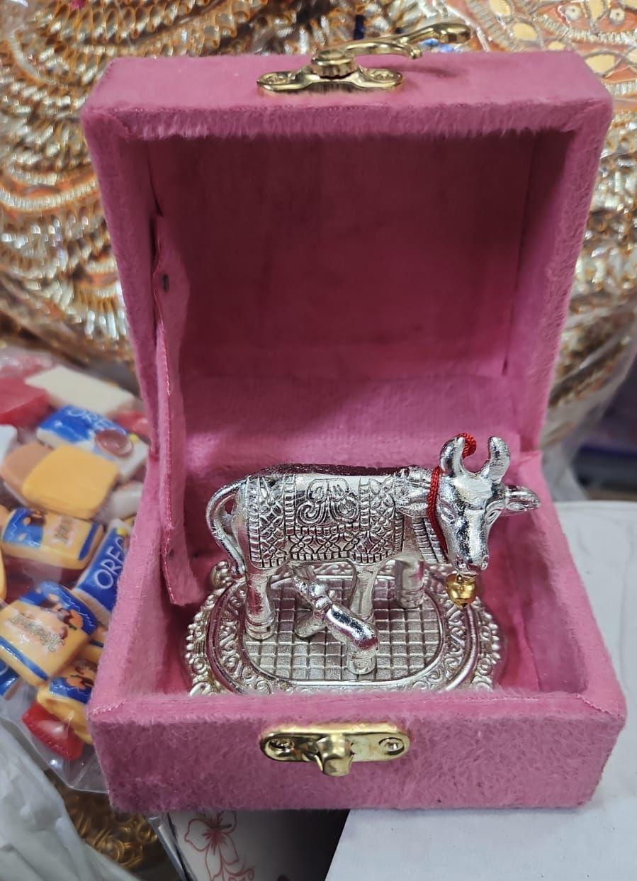 Kamdhenu Cow & Calf Idol (Velvet Box Packed)