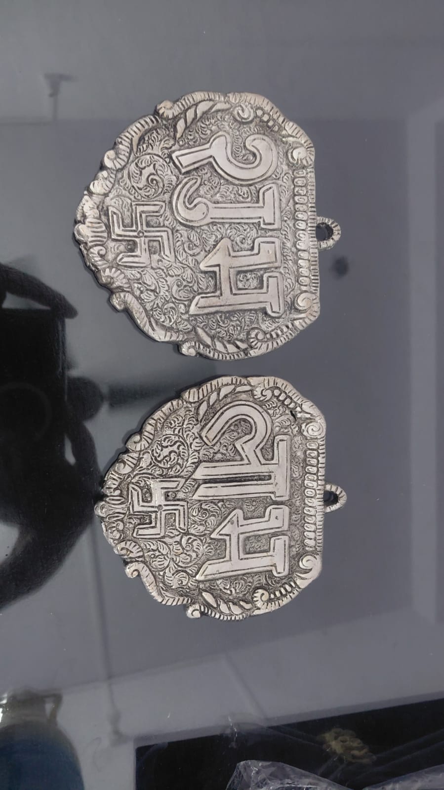 Shubh Laabh Hanging Set (Velvet Box Packed)