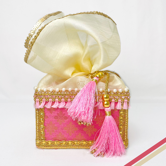 Baby Pink Dry Fruit Box Set By Saptrishi (2pc)