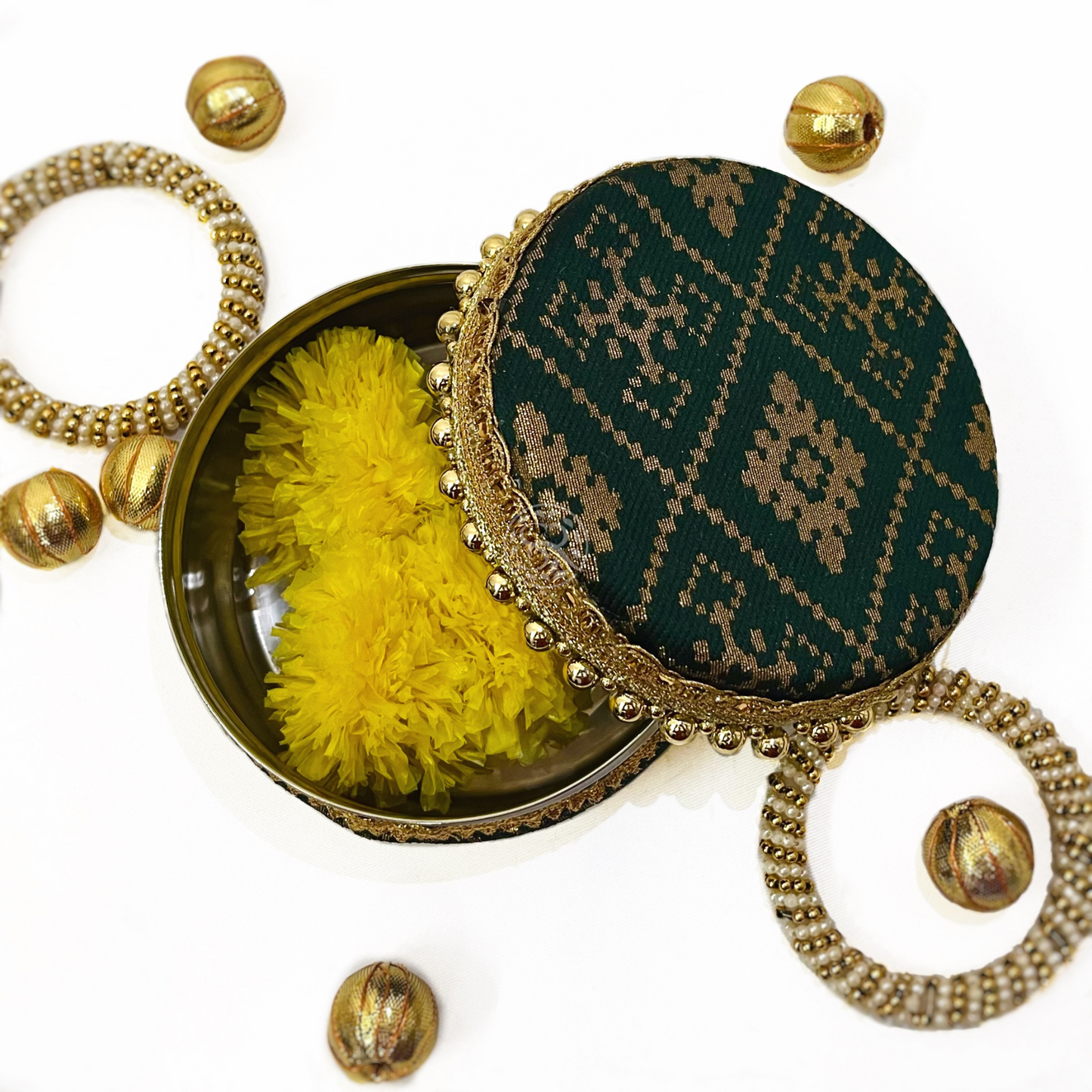 Green Brocade Sweet Steel Box By Saptrishi